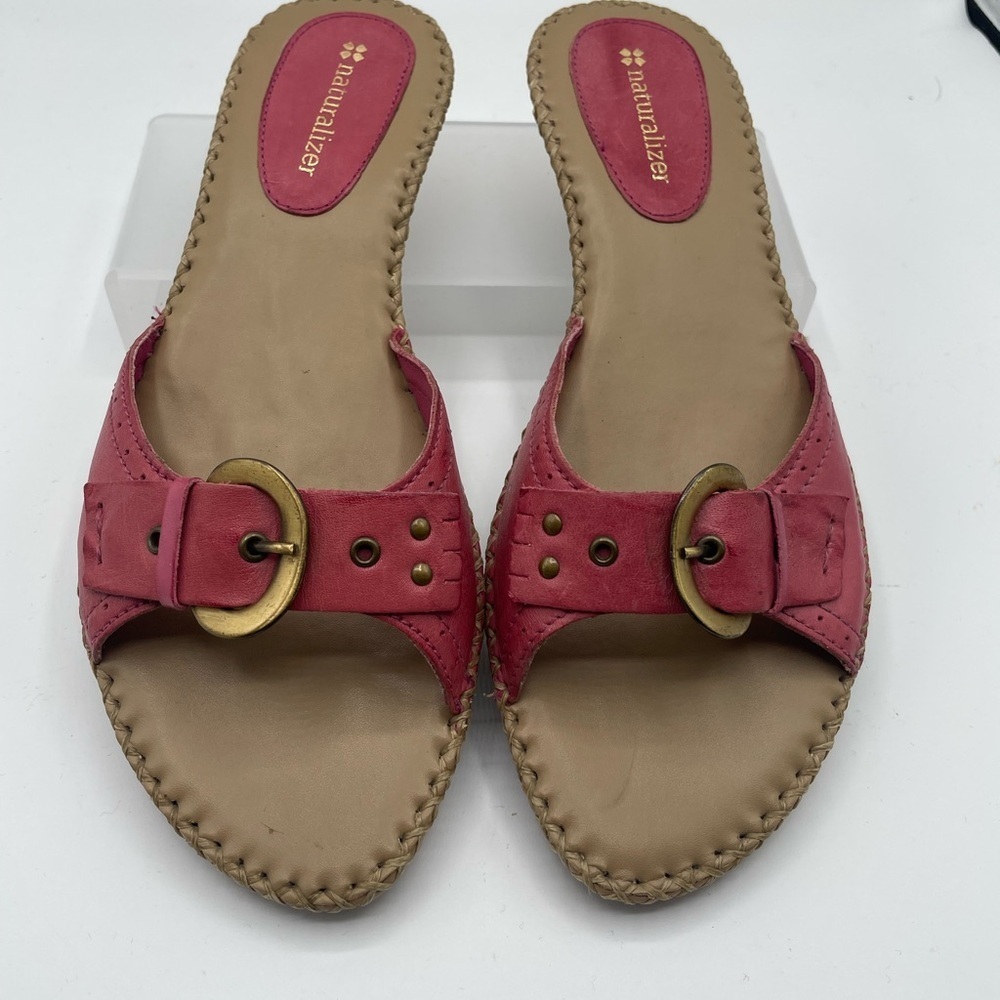 Naturalizer Vintage Women's Pink leather Boho Sandals, size 7